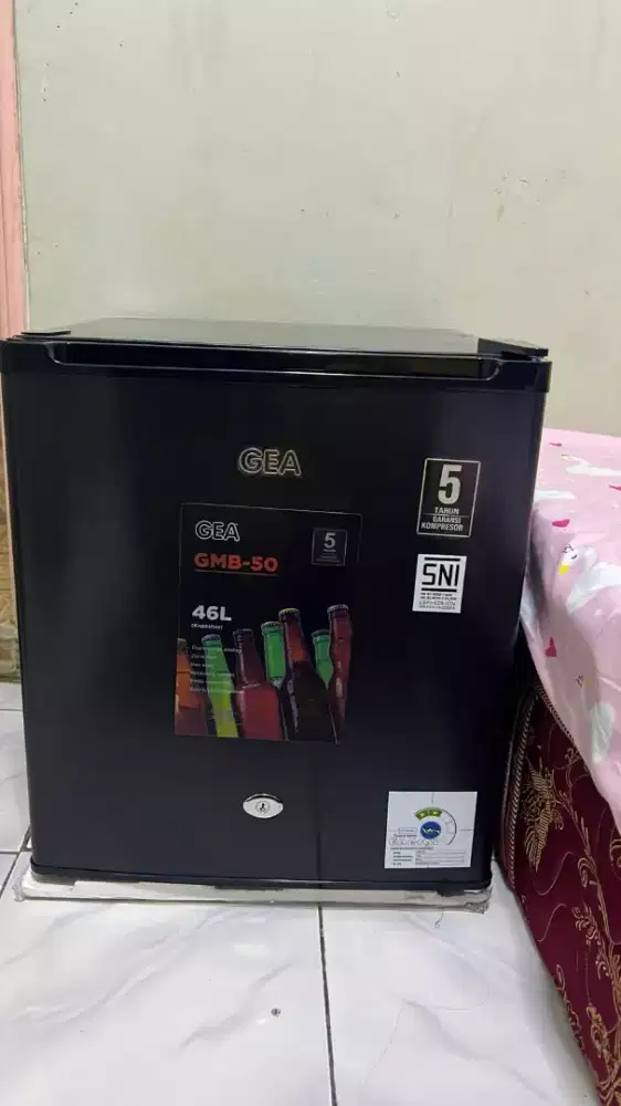 Di jual kulkas mini