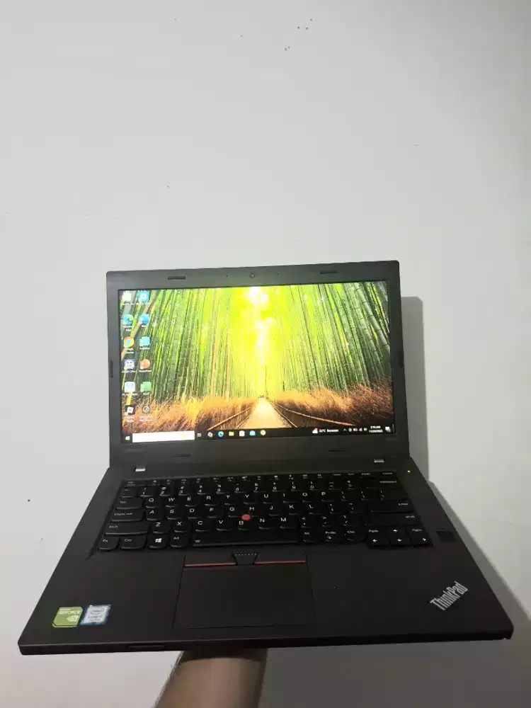 Lenovo Thinkpad T470 Core i7 Gen7 Ram8Gb Ssd512Gb Siap Pakai
