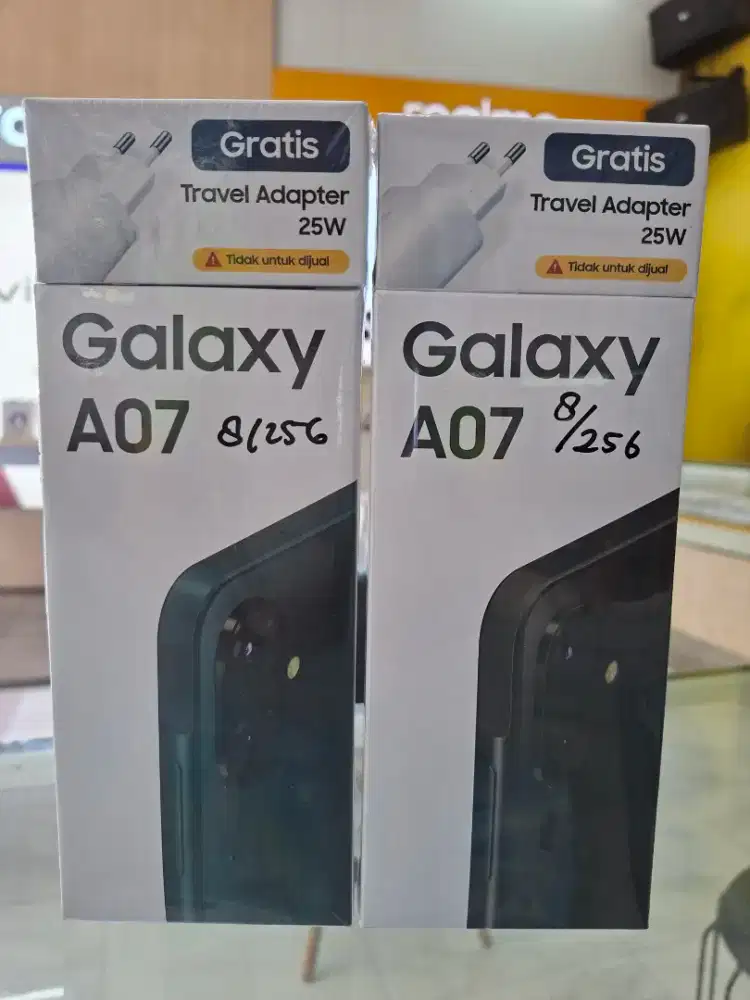 SAMSUNG A07 8/256 BARU