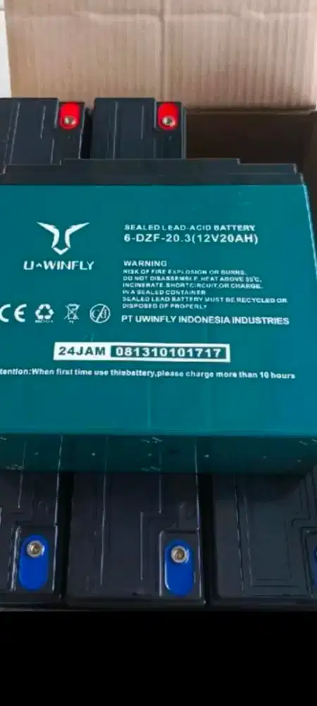 Aci motor listrik Uwinfly 12 Volt 20 AH