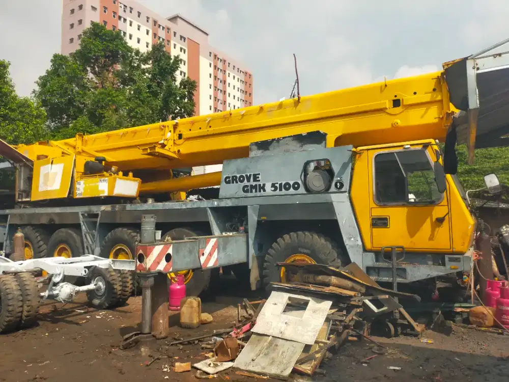 Crane mobile grove gmk 5100   th2008