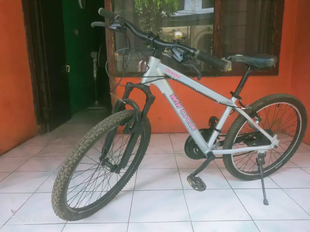 DIJUAL BUTUHH CEPATT Sepeda Gunung, Kondisi solid buat harian