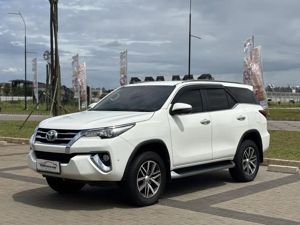 (50Jt) Fortuner 2.4 VRZ DD 2017 Matic Putih Warenty 1Th *Dinar Auto*