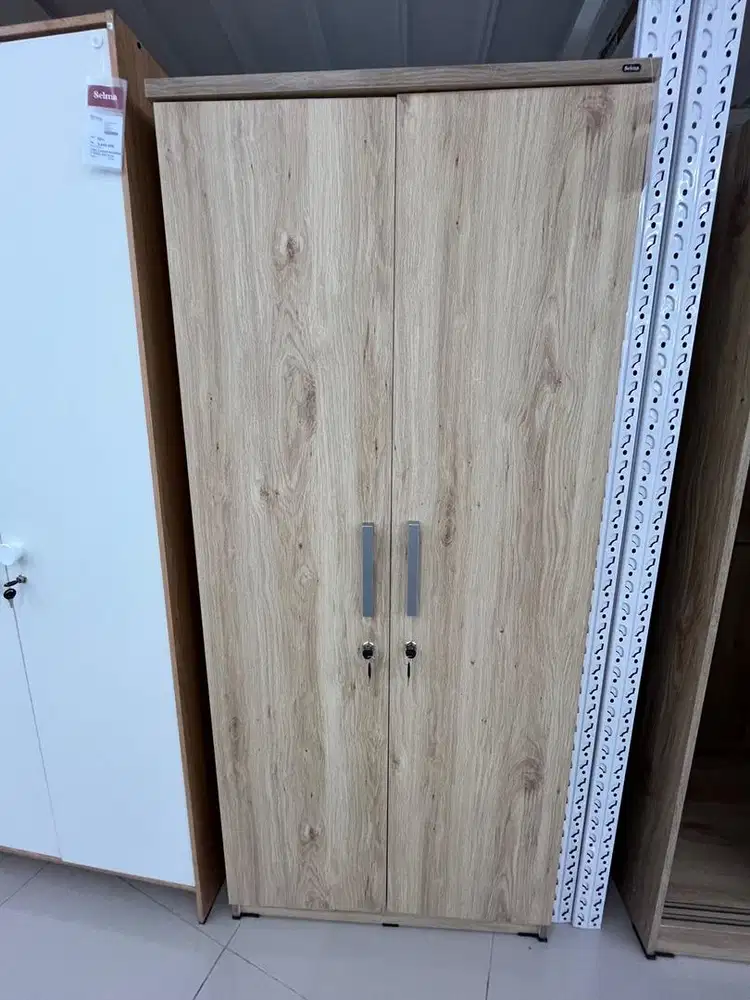 Lemari pakaian 2 pintu Selma