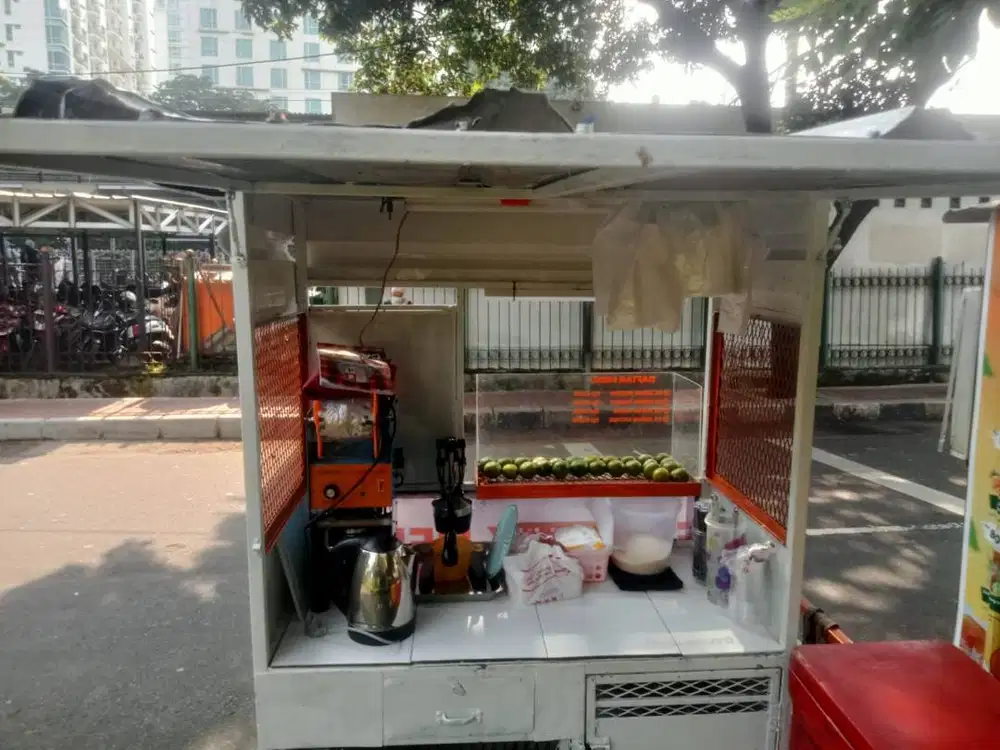 Lowongan jaga stand es jeruk kaki lima