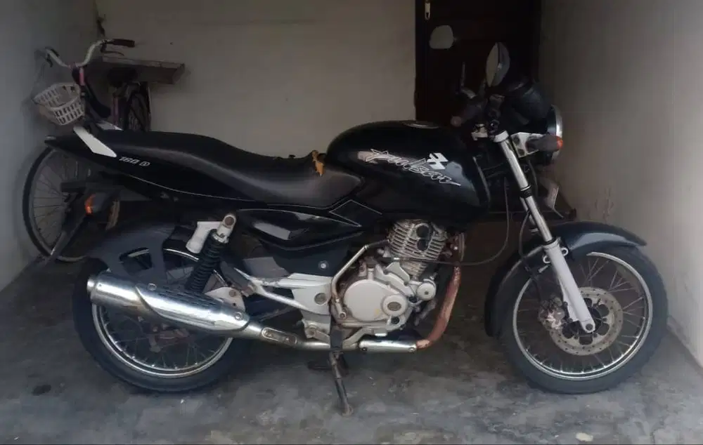 SEPEDA MOTOR BAJAJ PULSAR 2007