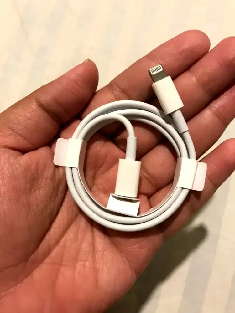 Kabel iPhone 13 C to Lighting ORI