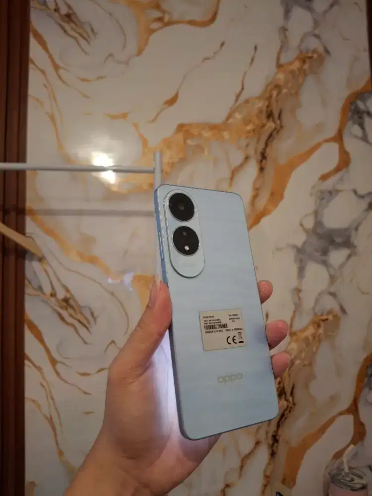 Oppo a60 8/128 mulus