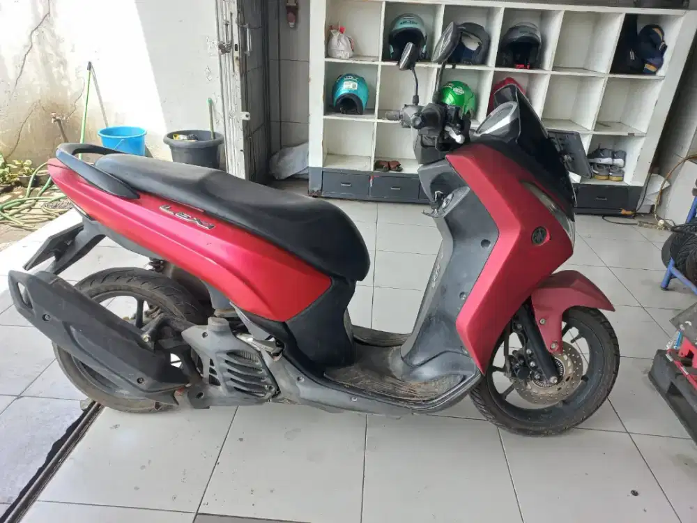 YAMAHA LEXI VVA ISS HASAD LAMP 2018 MULUS NORMAL LENGKAP