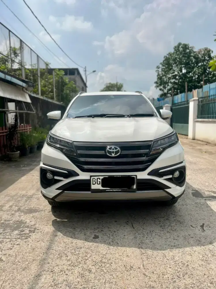 Toyota Rush 1.5 GR Sport MT, 2023