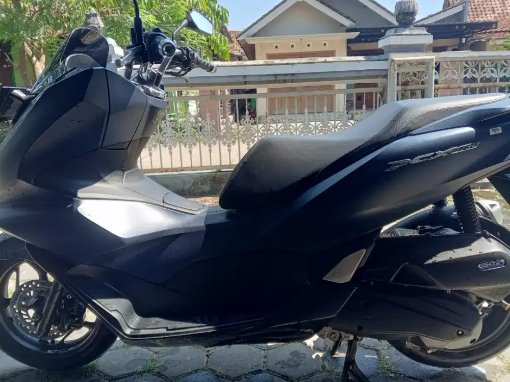 Honda PCX tahun 2024