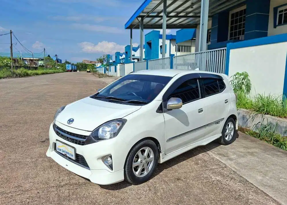 TOYOTA AGYA 1.0 TRD AT 2016