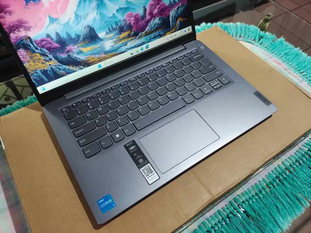 Laptop Lenovo Ideapad 3 14iau7 core i3 gen 12 8/512 garansi 2 th
