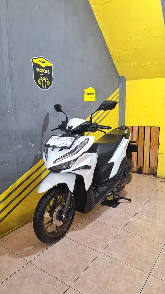 Vario 125 Cbs iss 2025 Surat lengkap hidup unit mulus cash kredit bisa