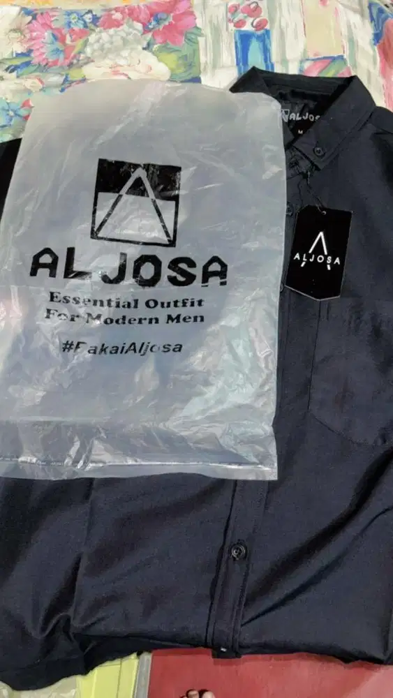 KEMEJA POLOS LENGAN PANJANG