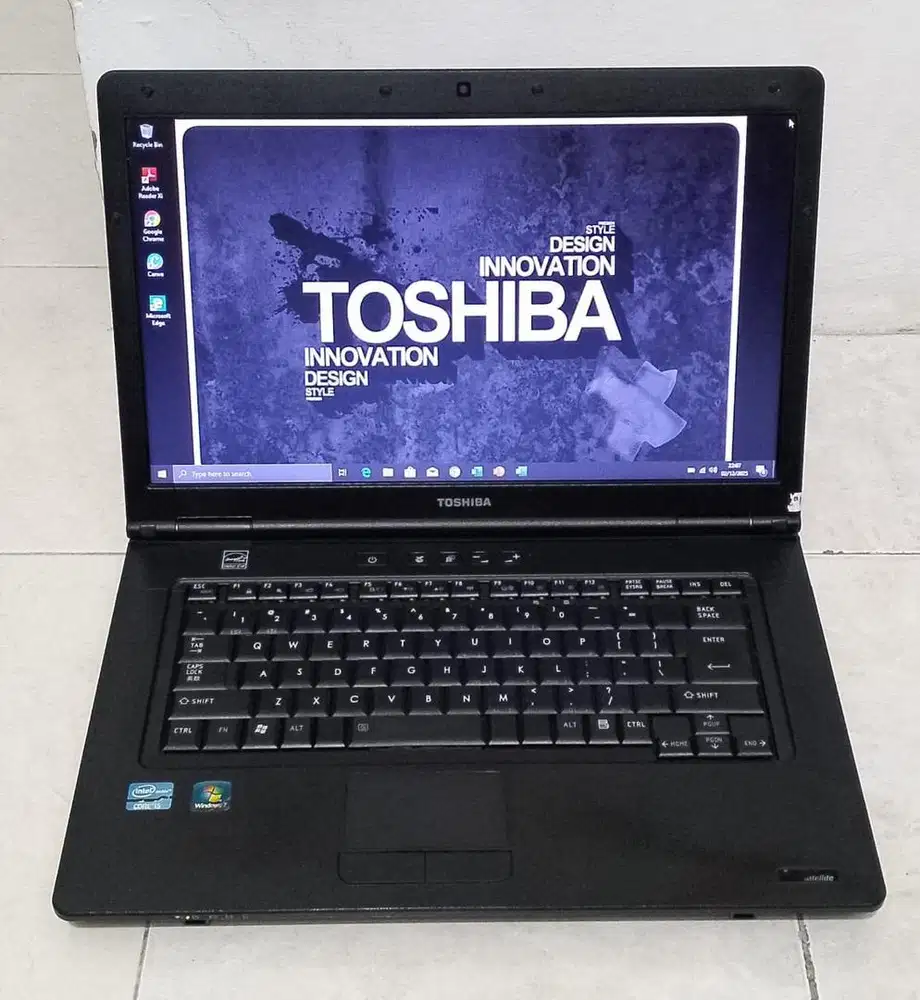 Laptop Toshiba Satellite B551/C