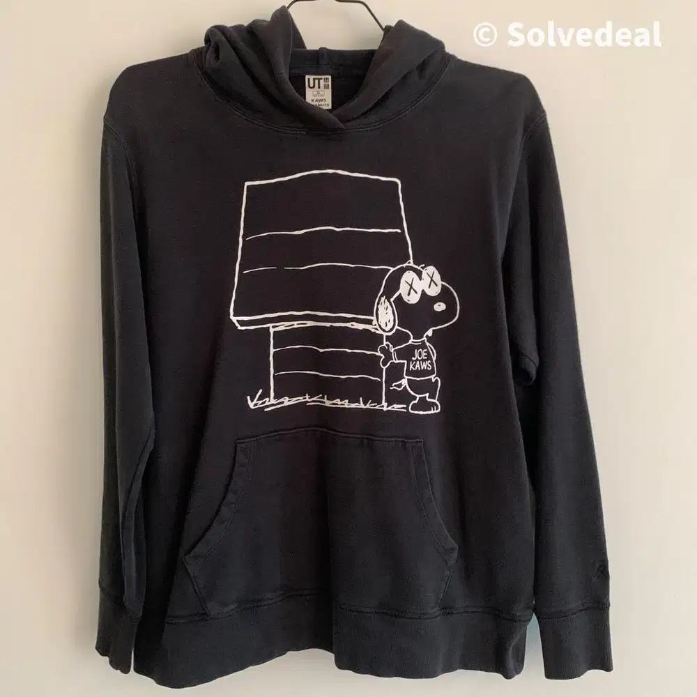 Sweater Uniqlo Kaws Peanuts Joe Kaws Hoodie