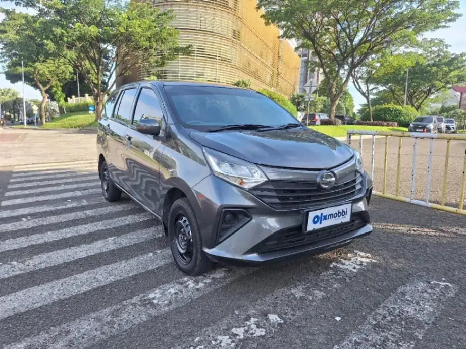 LOW DP Daihatsu Sigra 1.0 M Bensin-MT 2025 FLT