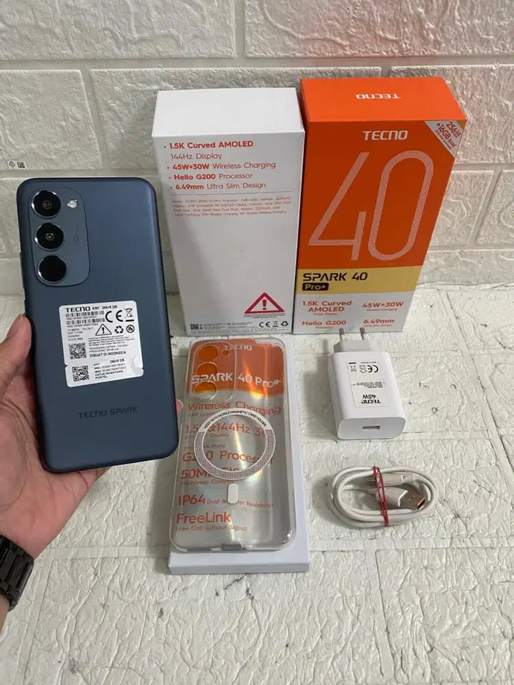 Tecno spark 40 pro+ 8/256