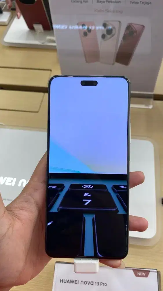 CREDIT HUAWEI NOVA 13 SERIES
