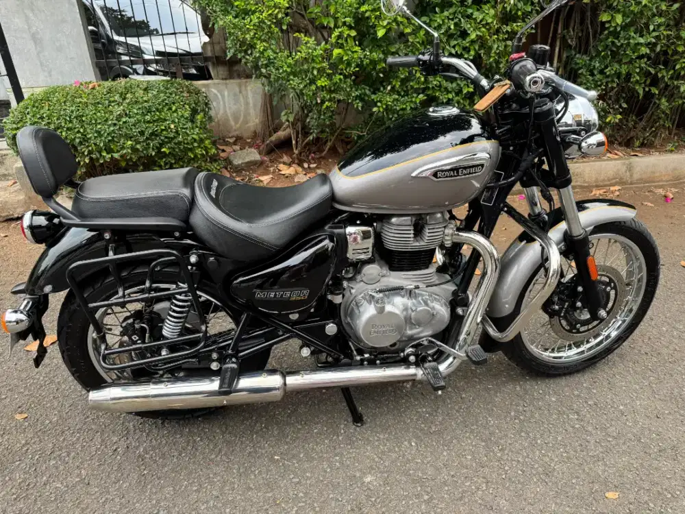 ROYAL ENFIELD METEOR 350