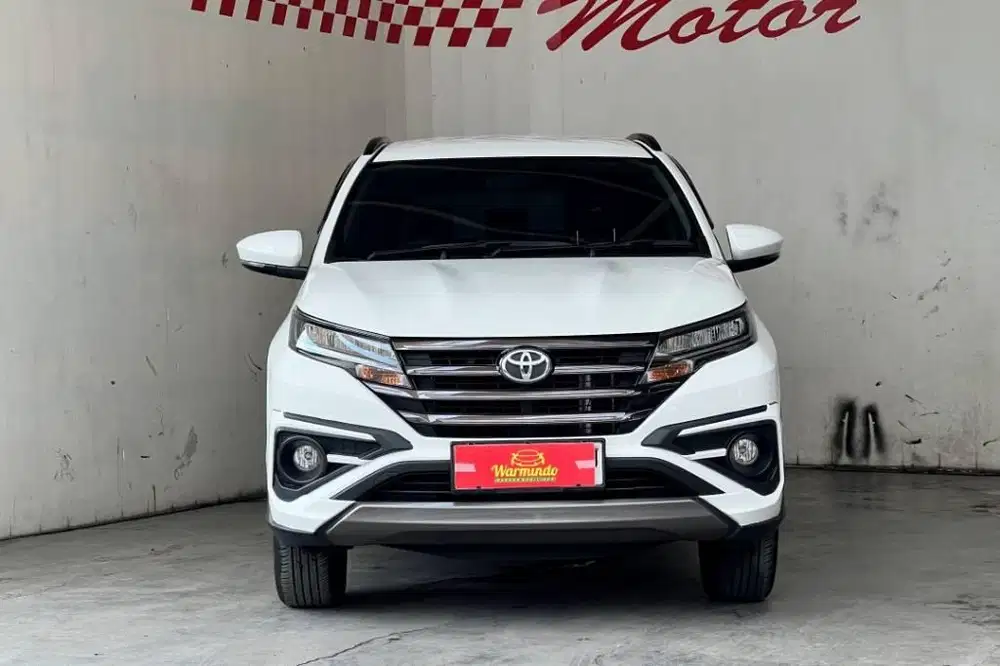 Toyota Rush 1.5 GR sport Matic AT tahun 2023 Putih DP minim 15 juta