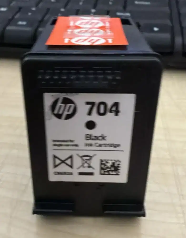 Di cari cartridge tinta hp 704 bekas dengan harga tinggi
