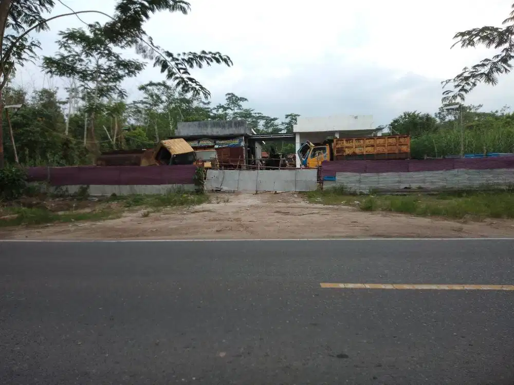 JUAL CEPAT 2 buah ruko dan tanah dibelakangnya