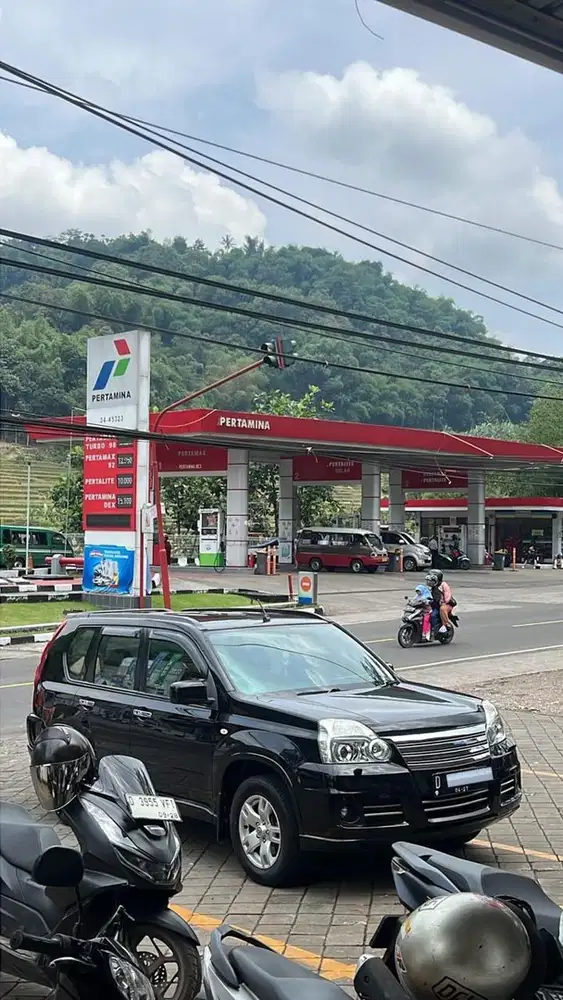 Nissan X-Trail 2010 Bensin