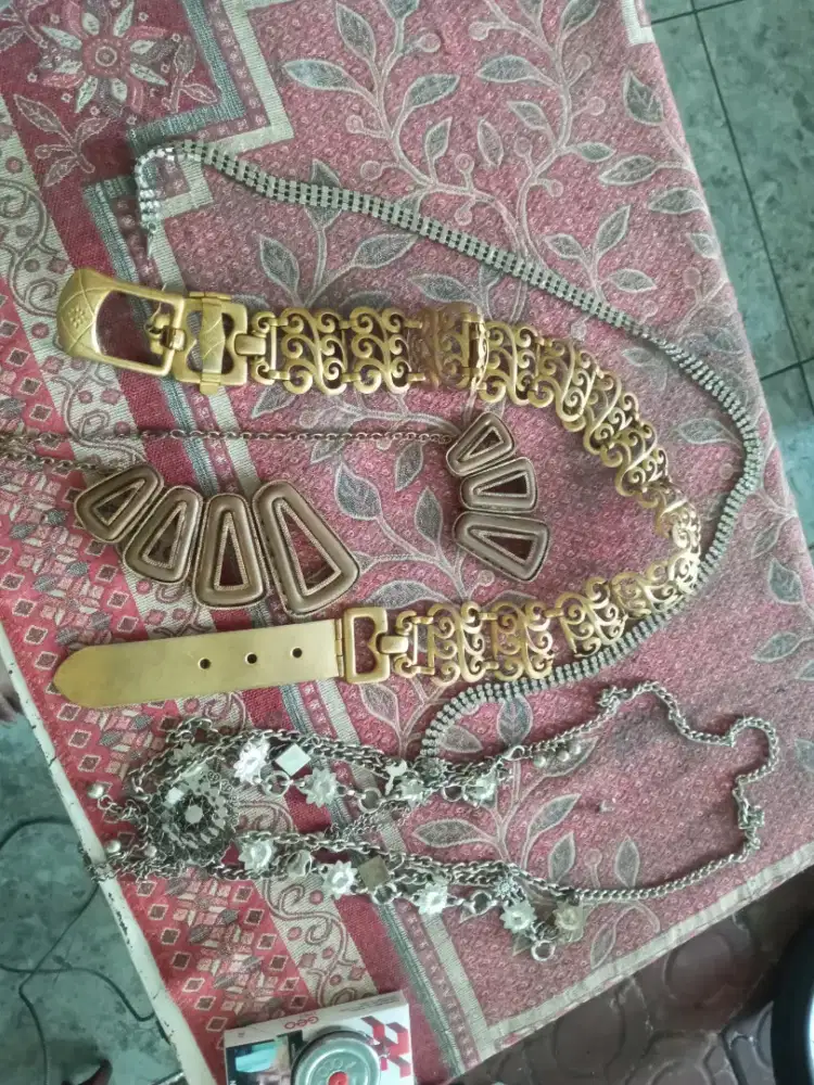 Pernak Pernik Ibu Ibu