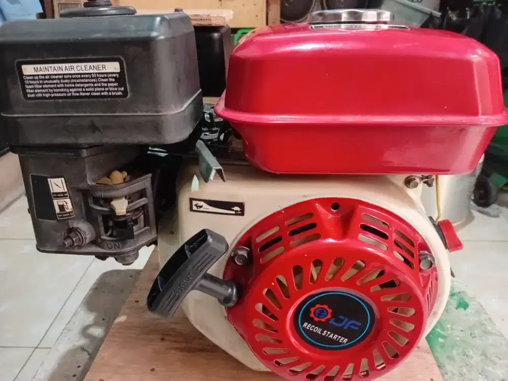 Mesin penggerak / mesin dissel