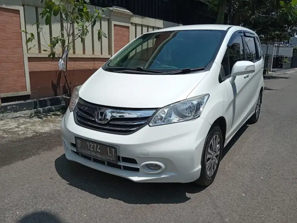 Freed E 2013 (dp.15jt)