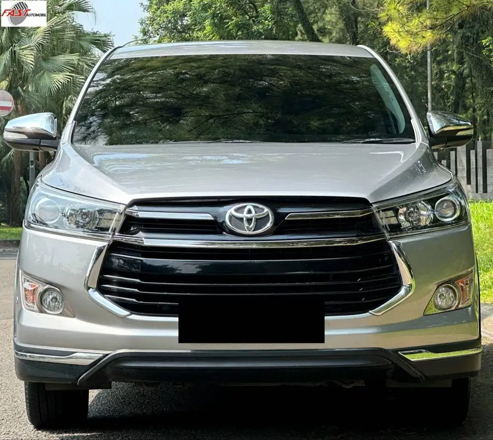 TOYOTA INNOVA VENTURER 2017 2.0 AT BENSIN LOW KM.50RB & PJK PJG#F3ST