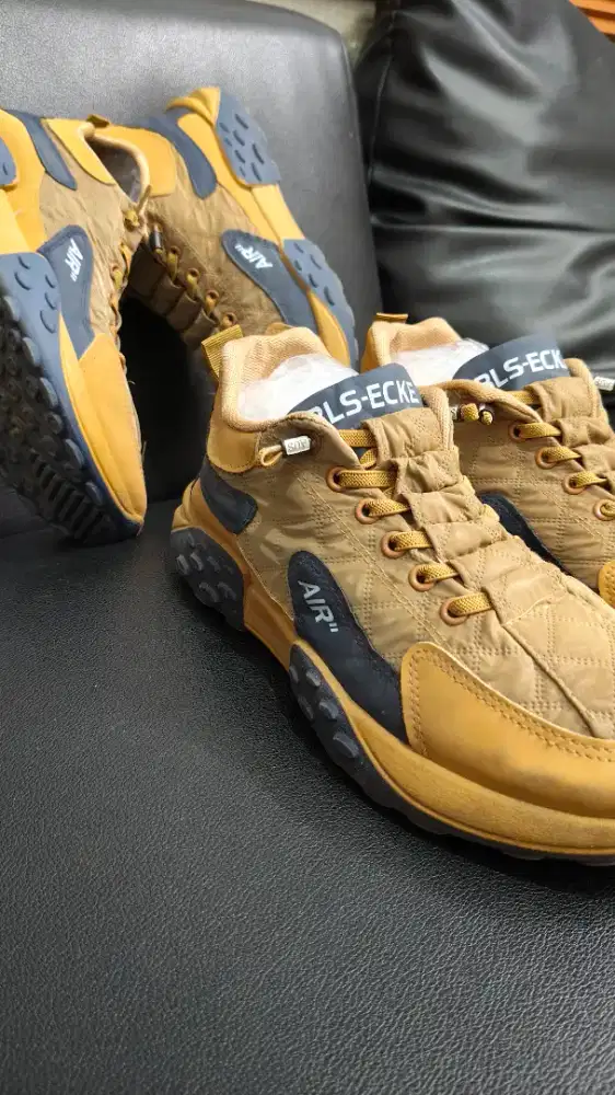 Sepatu fashion brown-navy SZ. 41, 42