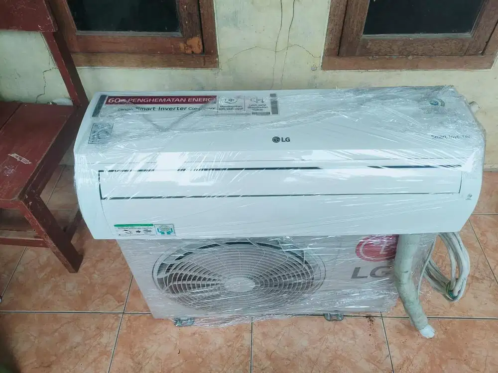 Ac second 0.5 pk merk LG inverter kondisi gress dan mantap dingin