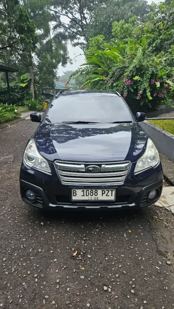 Subaru Outback AWD limited/bisa TT