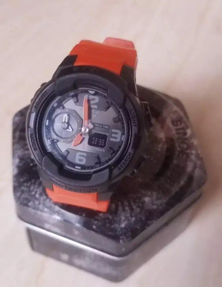 Casio Baby G BGA-230 analog digital