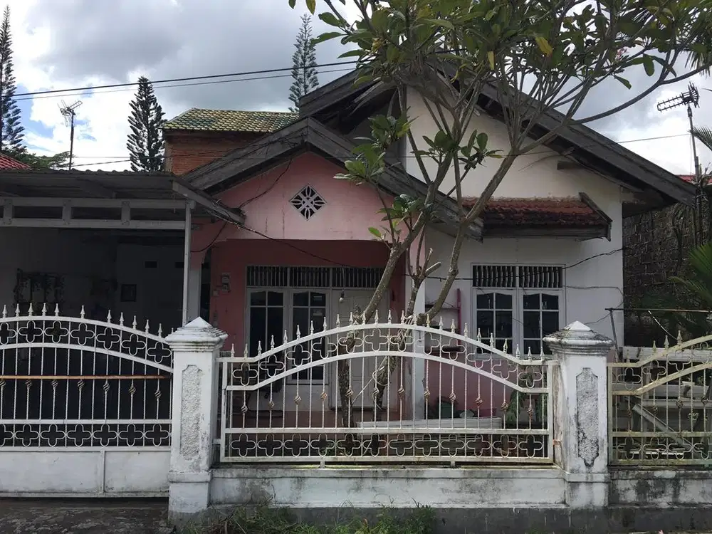 Dijual Rumah Type 105 Posisi Strategis