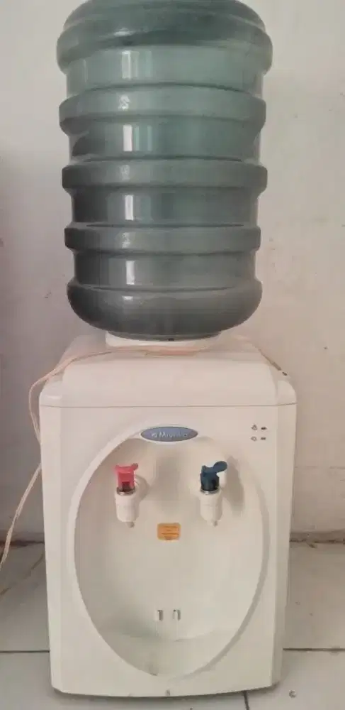 Dispenser Miyako wd 189 & Galon