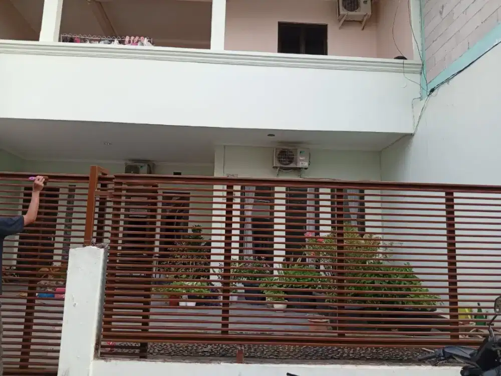 Pagar minimalis modern