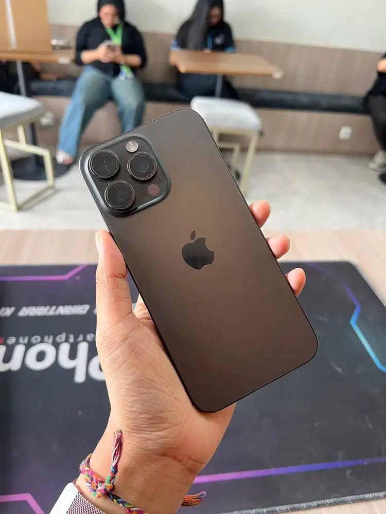 iphone 15promax 256 black titanium