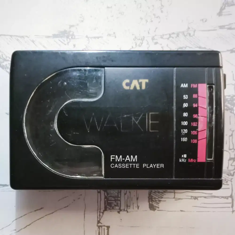 Walkman Cat Walkie