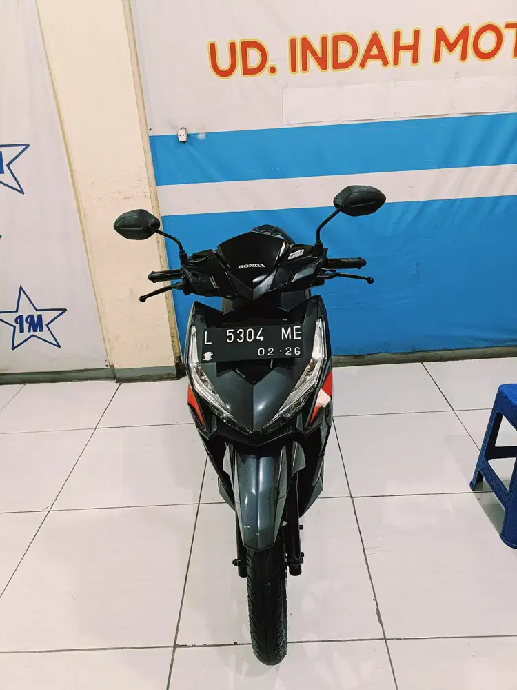 Hitam glossy HONDA VARIO 125 ESP CBS SPORTY FI ECO 2016 bisa kredit