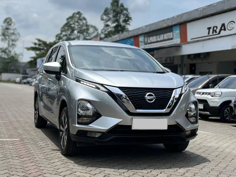 HARGA MURAH!! NISSAN NEW LIVINA VE AT MATIC 2022 SILVER