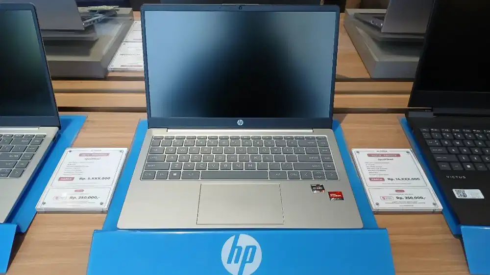 HP 14 EM0167AU Amd R7 7730U