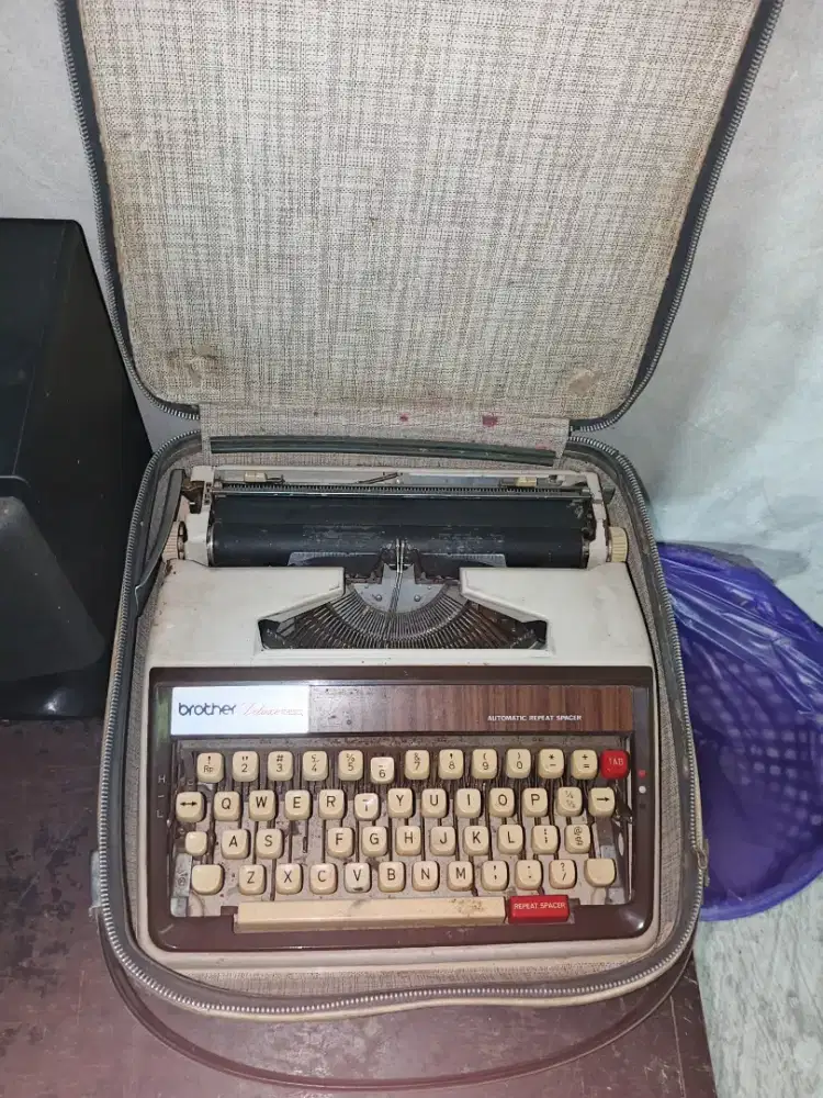 Mesin Ketik Brother Klasik