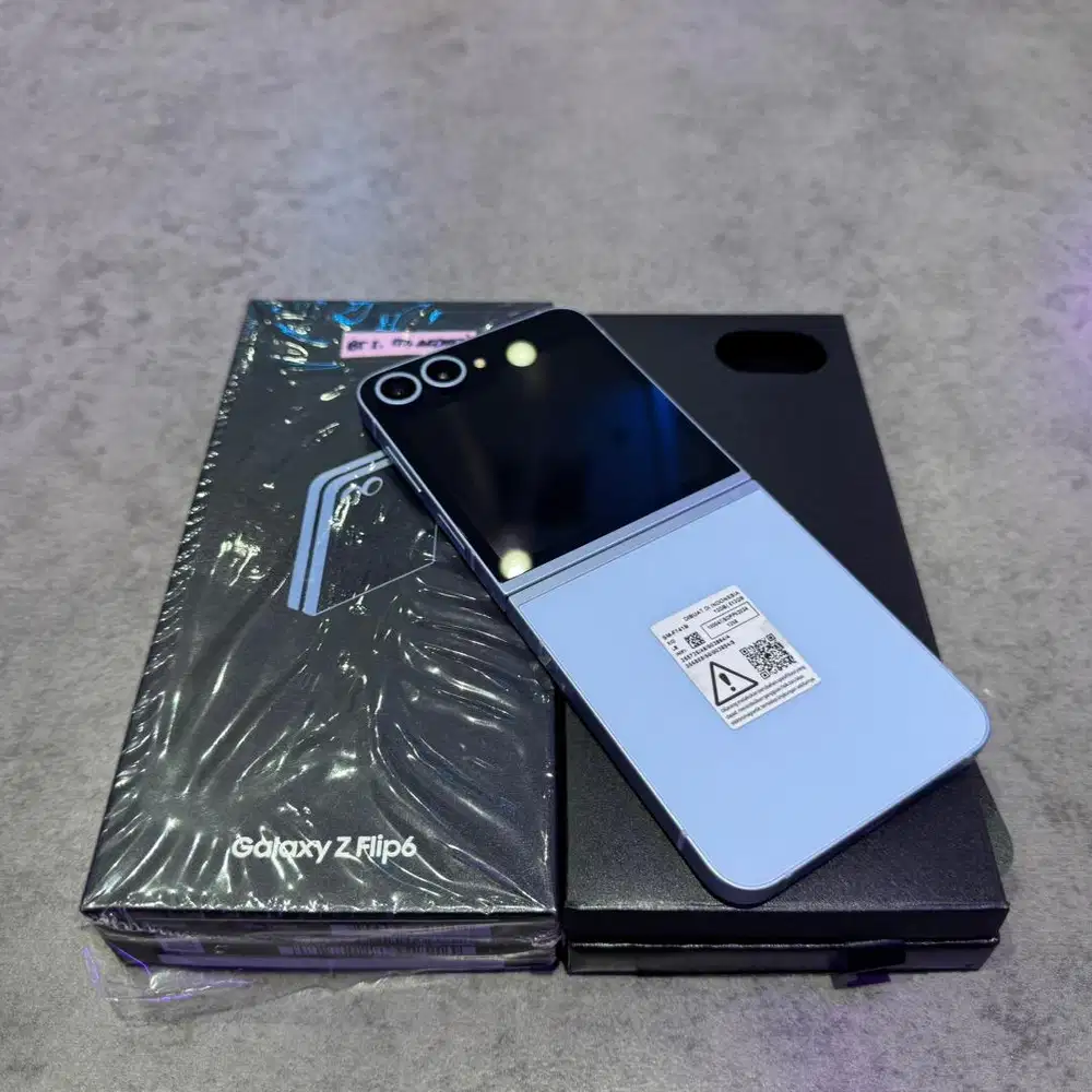 Samsung galaxy z flip 6 12/512gb mulus seperti baru nominus
