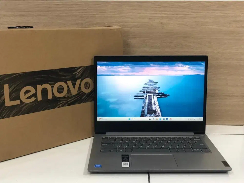 Lenovo IP slim 3/N4020/4Gb/256Gb/Fullset