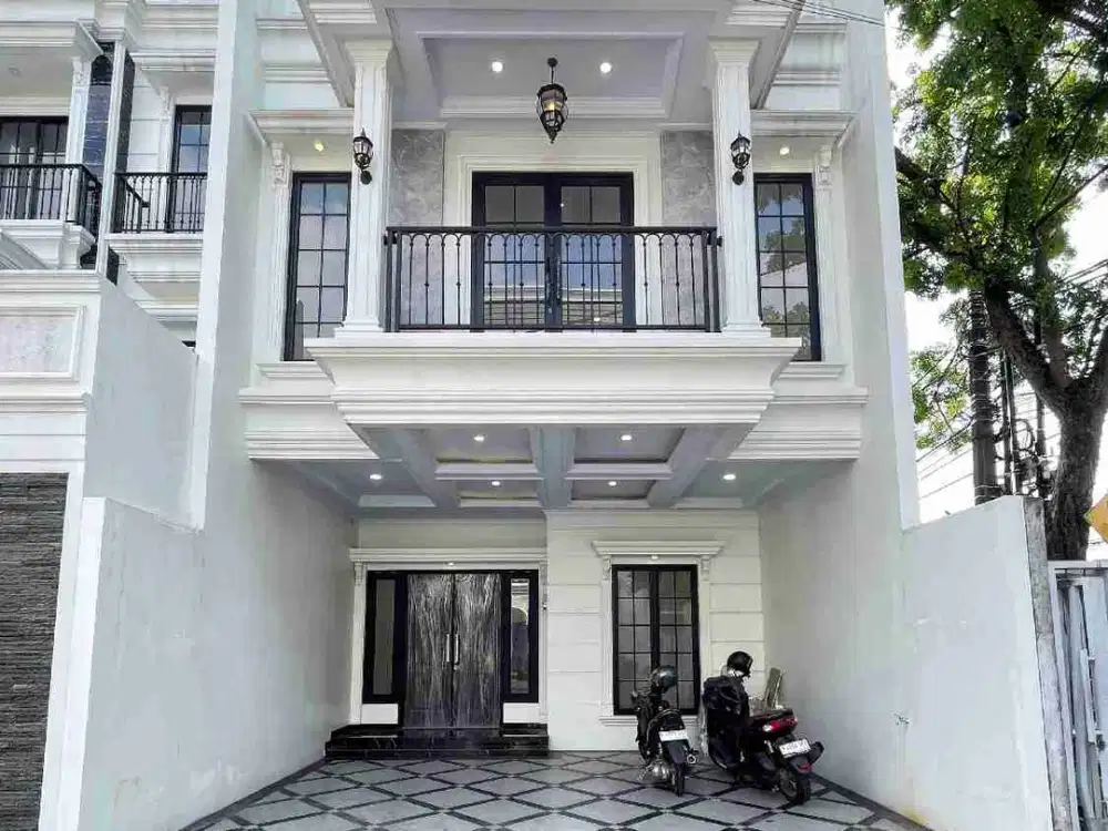 Rumah Baru Mewah Dalam Cluster Akses Strategis Pinggir Jalan Raya Utama Di Jagakarsa