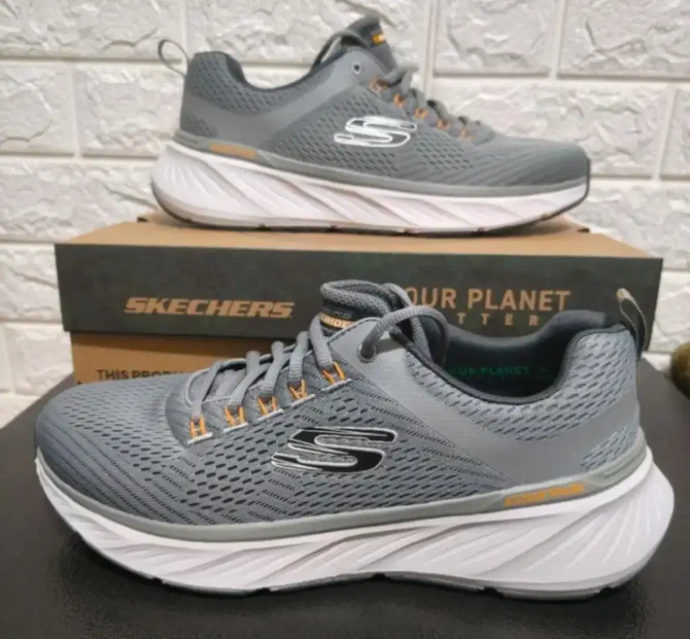 Sepatu Olah Raga Pria